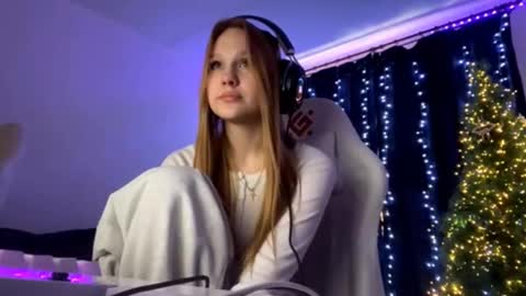 Amia online show from 01.08.26