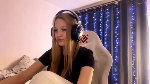 Amia online show from 02.28.26