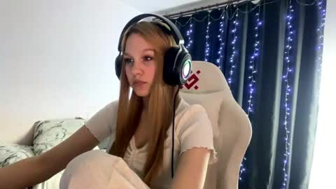 Amia online show from 03.06.26