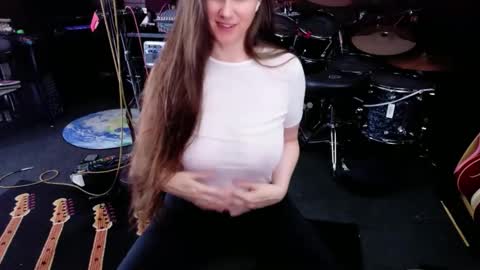Kayla online show from 05.06.26