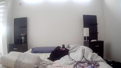 kaylaelizabeth97 online show from 05.04.26