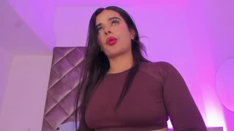 Snapshot of kaylarossi chatting on 12.27.24 Kayla online show from 12.27.24