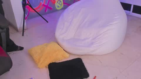 INSTAjohedija online show from 12.27.24