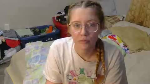 kaylee kakes online show from 04.30.26
