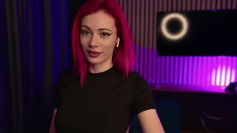 Snapshot of kaylierosse chatting on 02.17.26 KaylieRosse online show from 02.17.26