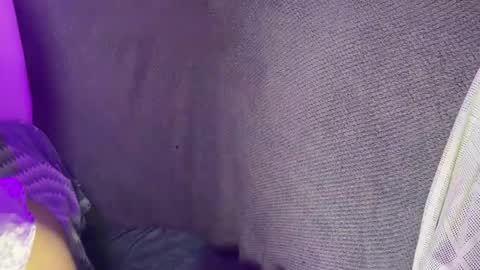 Snapshot of kayorkatie chatting on 12.14.25 katie online show from 12.14.25