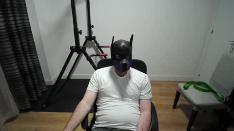 Snapshot of kaywolf89 chatting on 03.09.26 Neon online show from 03.09.26