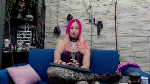 Snapshot of kaziaswart chatting on 12.16.24 Miss Kazia online show from 12.16.24