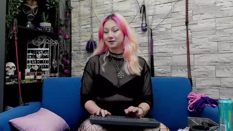 Snapshot of kaziaswart chatting on 01.01.25 Miss Kazia online show from 01.01.25