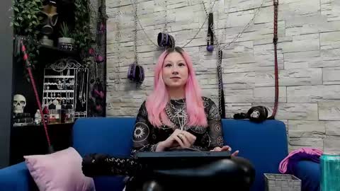 Snapshot of kaziaswart chatting on 02.13.25 Miss Kazia online show from 02.13.25