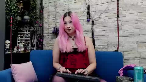 Snapshot of kaziaswart chatting on 02.18.25 Miss Kazia online show from 02.18.25