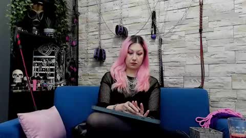 Snapshot of kaziaswart chatting on 02.26.25 Miss Kazia online show from 02.26.25