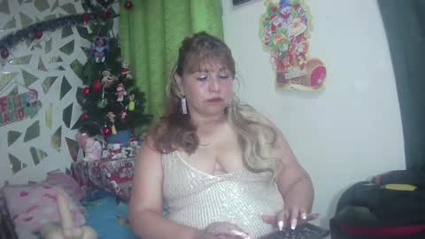 Snapshot of kazsandrah chatting on 01.11.25 KAZSANDRAH online show from 01.11.25