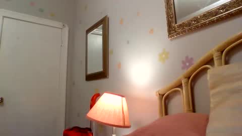 Snapshot of keaginschroeder1 chatting on 12.20.25 keaginschroeder1 online show from 12.20.25