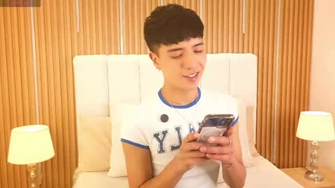 Snapshot of keen_nico chatting on 06.08.26 nico online show from 06.08.26
