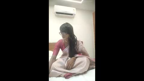 Snapshot of keerthanakeerthi1995 chatting on 02.08.26 Winterbunny95 online show from 02.08.26