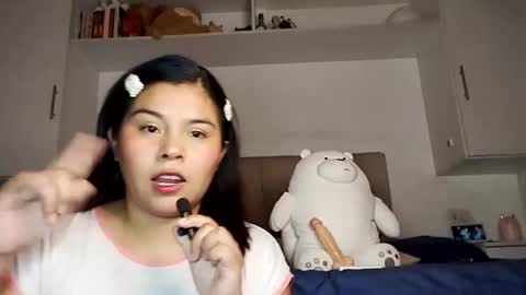 Andrea online show from 11.11.25