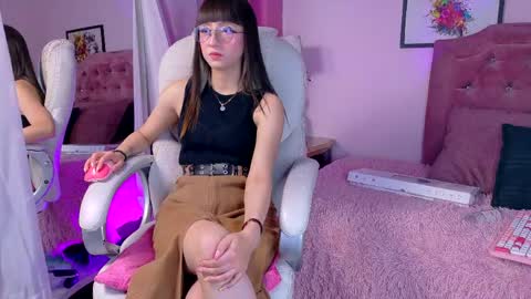 Snapshot of keiko_amane chatting on 05.31.26 online show from 05.31.26