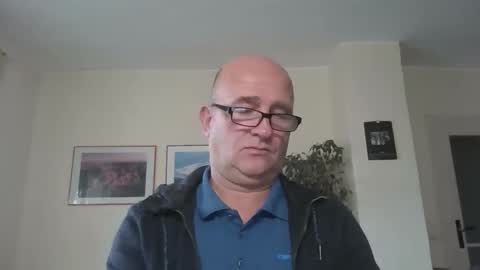 Snapshot of keilie1 chatting on 10.14.25 keilie1 online show from 10.14.25