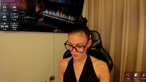 Snapshot of keily_brox chatting on 07.14.26 Keily brox online show from 07.14.26