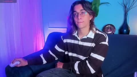 Keita moon online show from 05.12.26