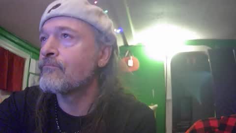 Snapshot of keith49alice26 chatting on 05.24.26 keith49alice26 online show from 05.24.26