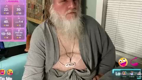 Snapshot of keithobrian chatting on 11.24.25 Keithobrian online show from 11.24.25