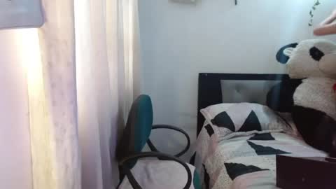 Snapshot of keity_russo03 chatting on 06.30.26 annie rosse16 online show from 06.30.26