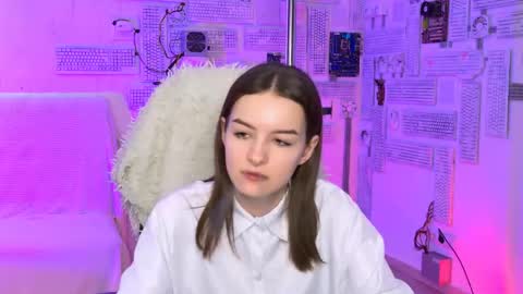 Snapshot of kelliebanshe chatting on 05.18.26 kelliebanshe online show from 05.18.26