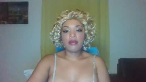 Snapshot of kelliecapri chatting on 06.10.26 Kellie online show from 06.10.26