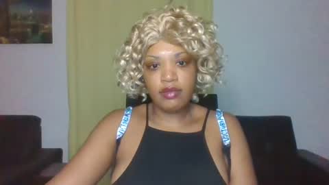 Snapshot of kelliecapri chatting on 06.30.26 Kellie online show from 06.30.26