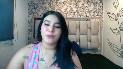 Kelly hot online show from 02.02.26