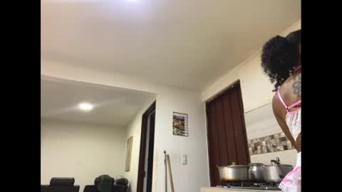 kelly__thomson online show from 01.25.25