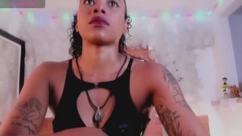 kelly__thomson online show from 02.01.25