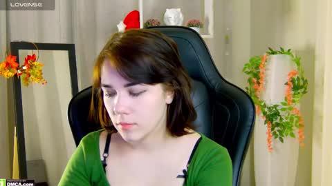 Snapshot of kelly_fooxx chatting on 11.13.25 Kelly online show from 11.13.25