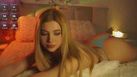 Snapshot of kelly_raid chatting on 02.12.26 Kelly online show from 02.12.26