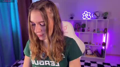 Snapshot of kelly_sunnn chatting on 07.19.26 Kelly online show from 07.19.26