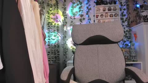 Leia online show from 12.02.24