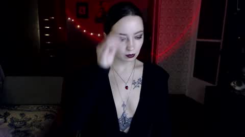 Snapshot of kellydark0111 chatting on 02.16.25 Mistress online show from 02.16.25