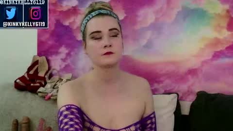 kellylynn76 online show from 10.23.25