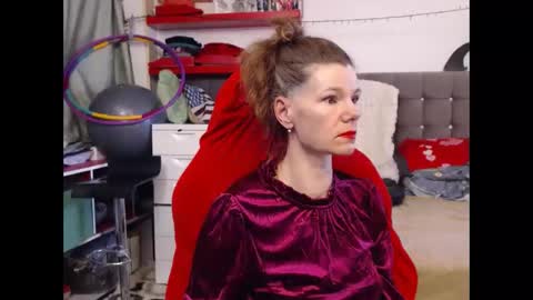 kelly online show from 03.10.25