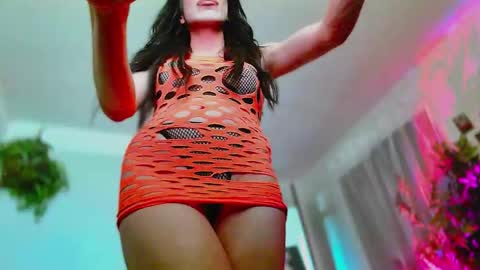 Kelsi  online show from 10.27.25