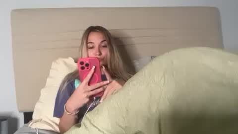 Kelsey Blu online show from 05.24.26