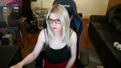 Snapshot of kelseycobalt chatting on 06.15.26 kelseycobalt online show from 06.15.26