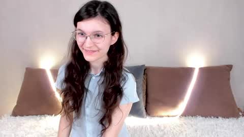 Snapshot of kelsirabenold chatting on 04.26.26 Kelsirabenold online show from 04.26.26