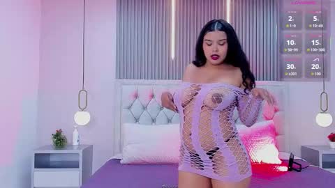 Kelsy  online show from 10.29.25