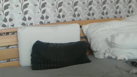 kelywild20 online show from 03.02.25