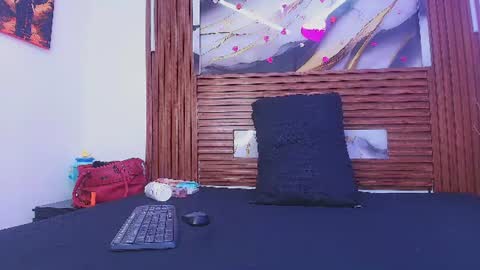 Snapshot of kemdall_lopez chatting on 07.12.26 kemdall lopez online show from 07.12.26