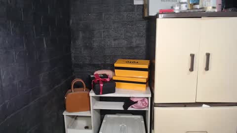 Snapshot of ken_bigcockxx chatting on 02.17.25 Ken online show from 02.17.25