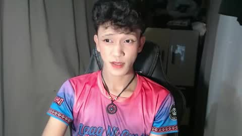 Snapshot of ken_bigcockxx chatting on 10.15.25 Ken online show from 10.15.25